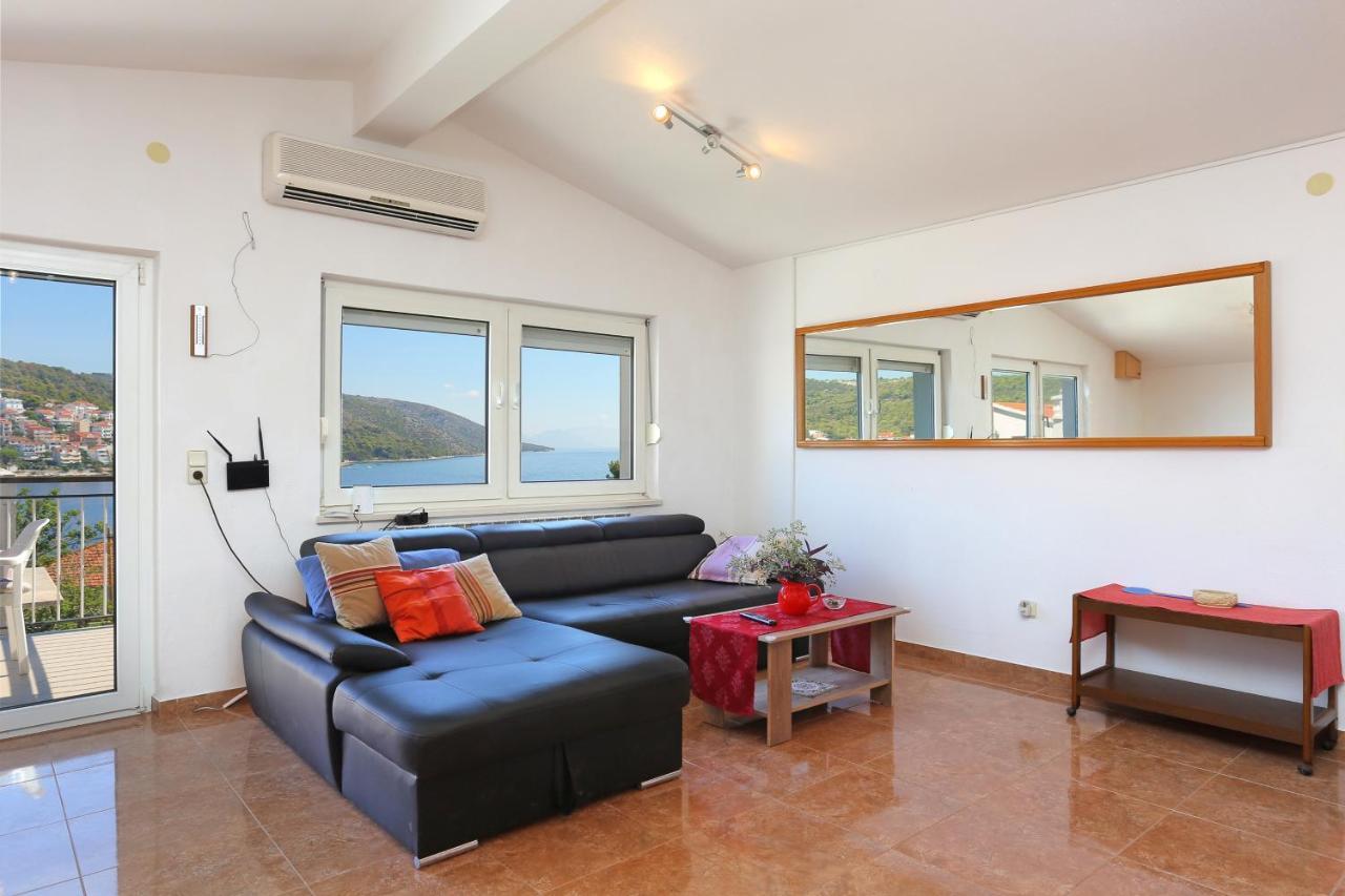 Apartments By The Sea Businci, Ciovo - 9450 Traù Esterno foto