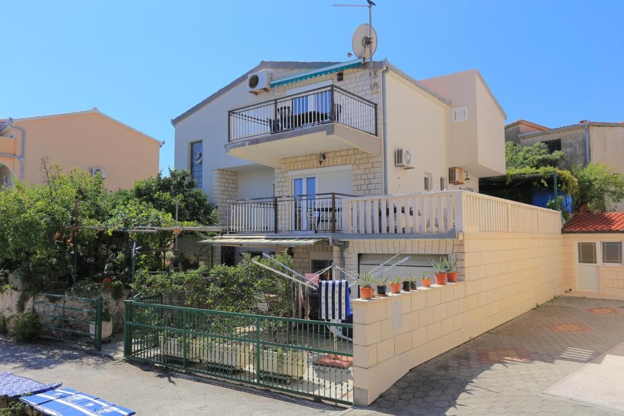 Apartments By The Sea Businci, Ciovo - 9450 Traù Esterno foto